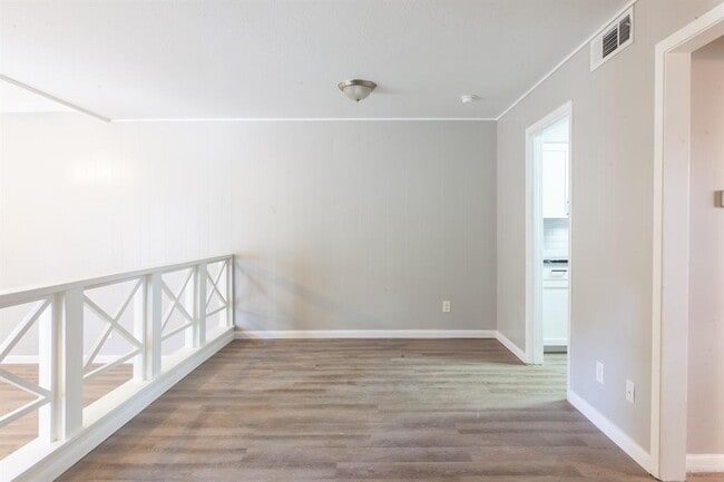 Photo - 3405 Grooms St