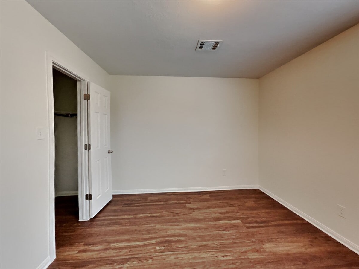 Photo - 30710 Country Meadows Dr