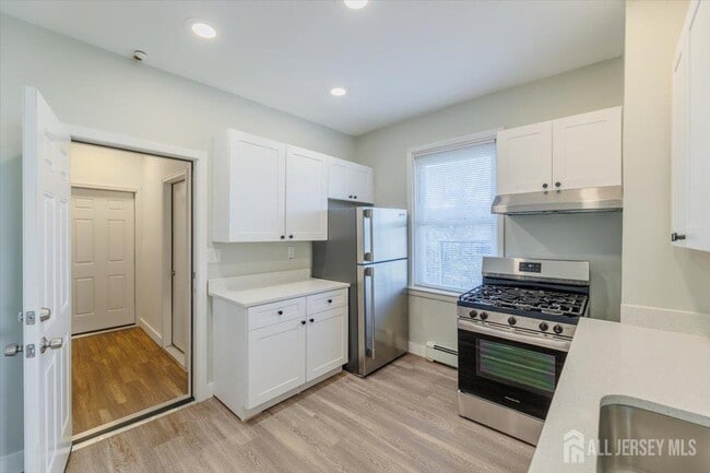 Photo - 382 Summit Ave Unit 2A