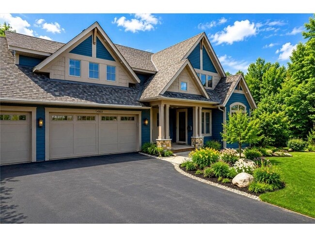 Building Photo - 4323 Cedar Lk Rd S