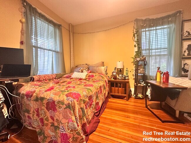 Photo - 52 Dustin St