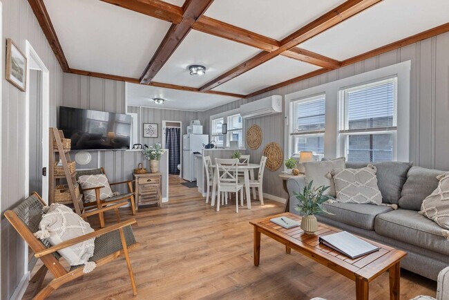 Photo - 2 Island Path Unit ID1312422P