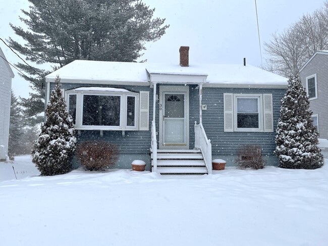 Coolidge Avenue, South Portland - 30 Coolidge Ave House