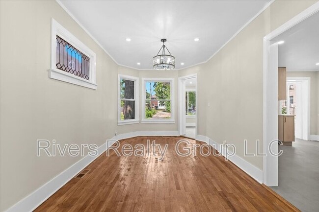 Photo - 1174 Seward Ave