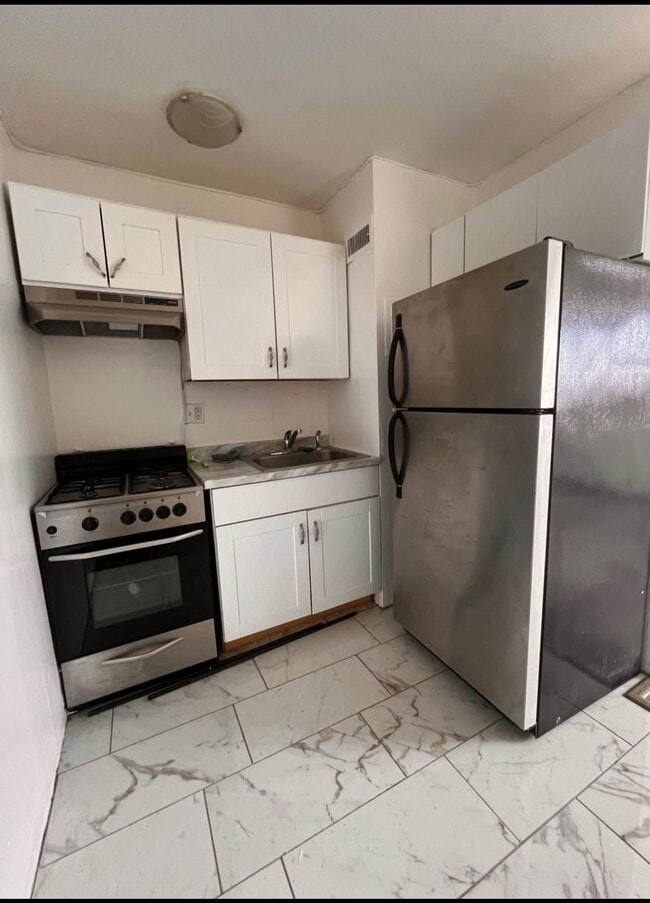 Building Photo - 6515 JFK Blvd E Unit 7S