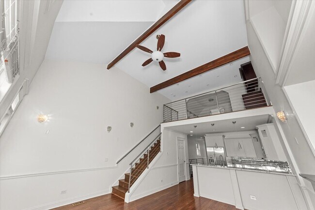 Photo - 1541 W Cortez St Unit 3