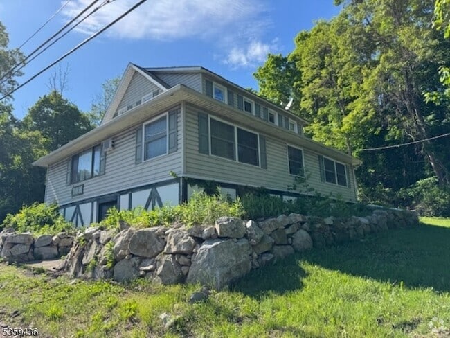 Building Photo - 475 US-206 Rental