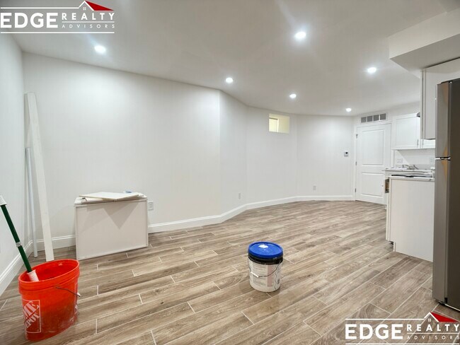 Photo - 16 Leicester St Unit B