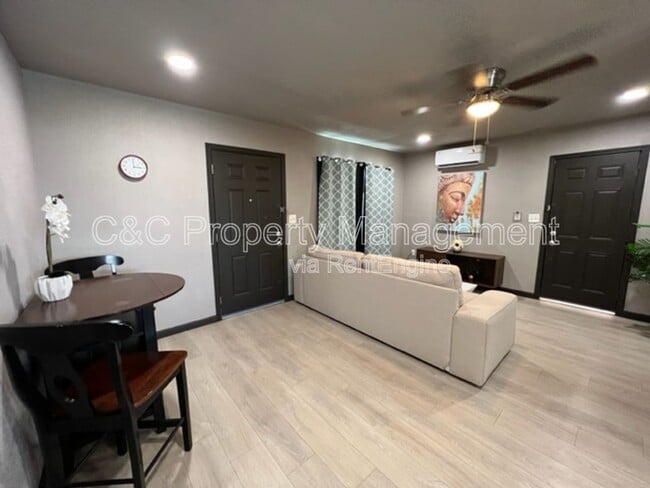 Photo - 224 N Maple Ave