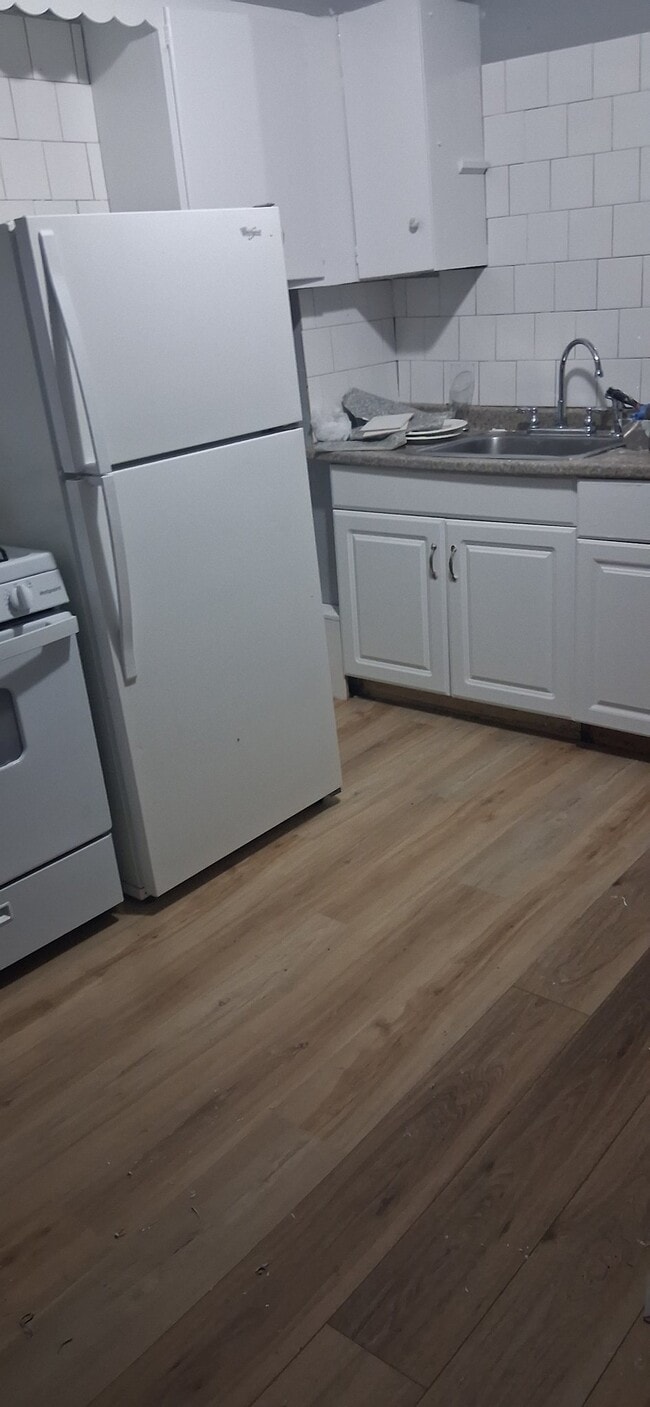 Photo - 22 Smith Clove Rd Unit 2r