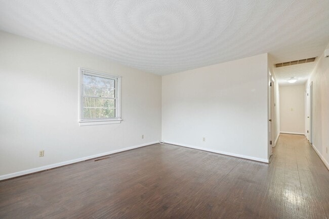 Photo - 721 Mayfield Ave