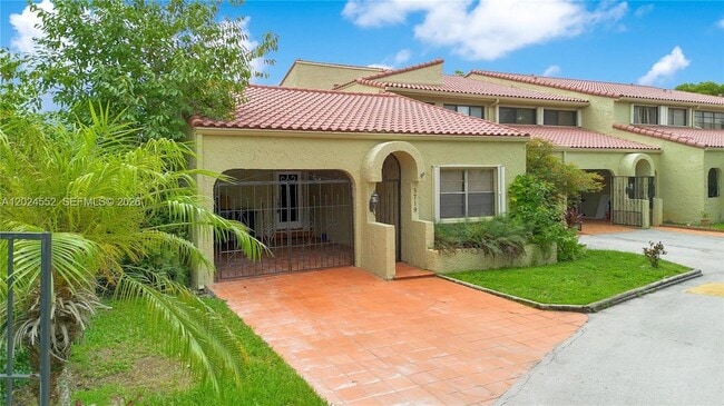 Photo - 3719 Estepona Ave