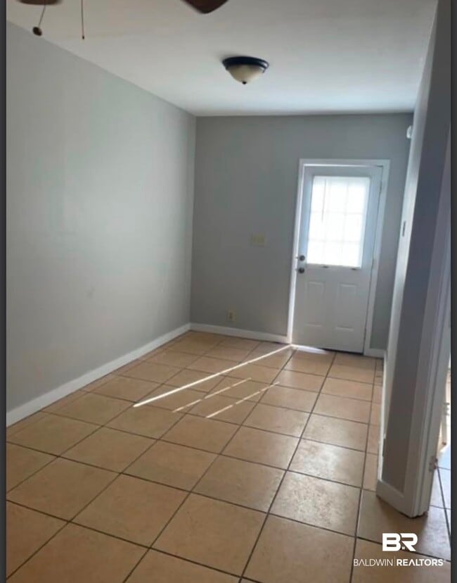 Photo - 1616 N Cedar St