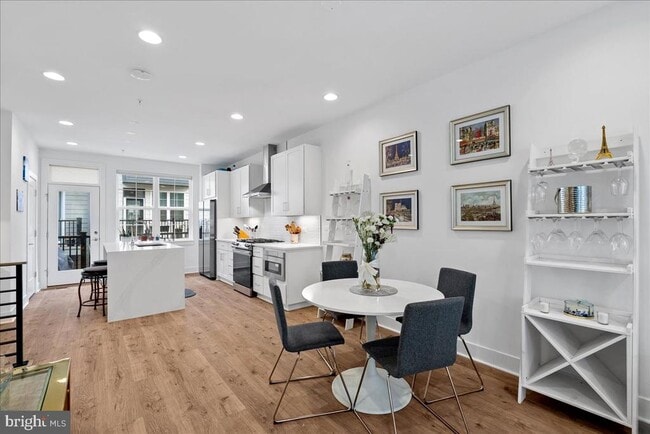 Photo - 7345 Blade Dr