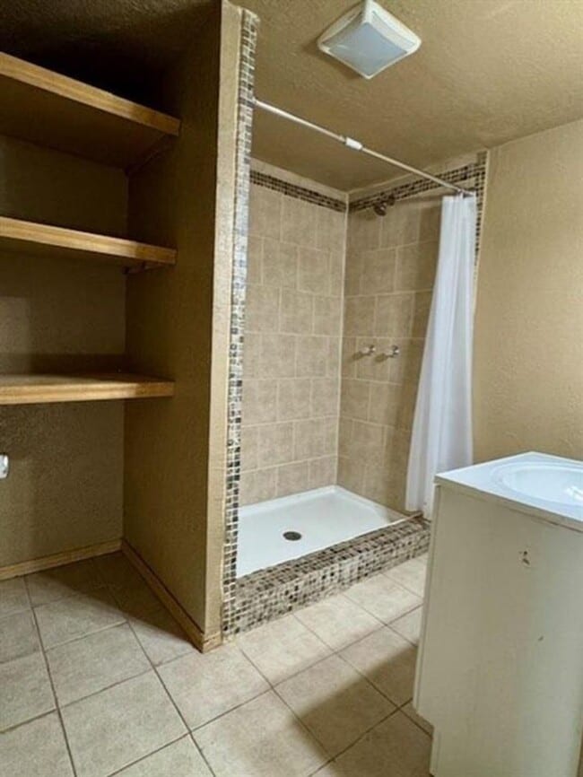 Photo - 408 NW 5th St