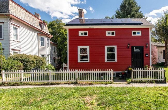 Photo - 88 S Hamilton St