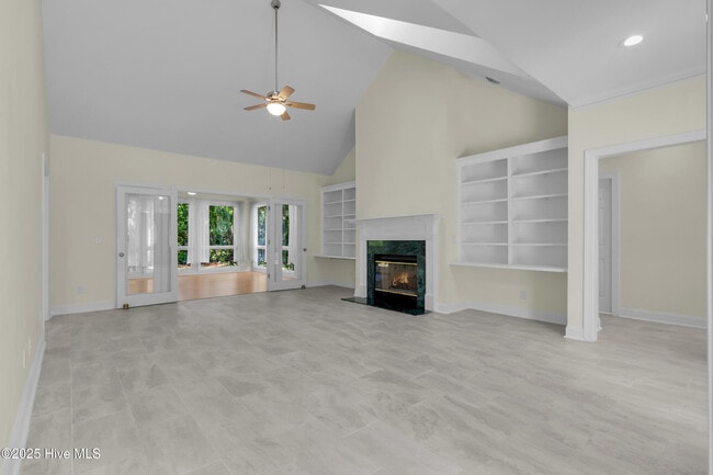 Photo - 1216 Barkentine Dr