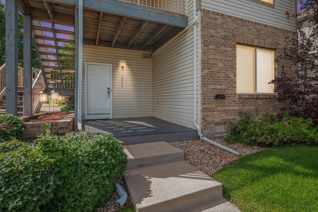 Spacious 2 bedroom home in the heart of Pa... - Spacious 2 bedroom home in the heart of Pa...