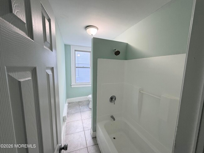 Photo - 37 2nd Ave Unidad 2