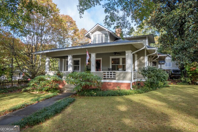 Photo - 290 Milledge Cir