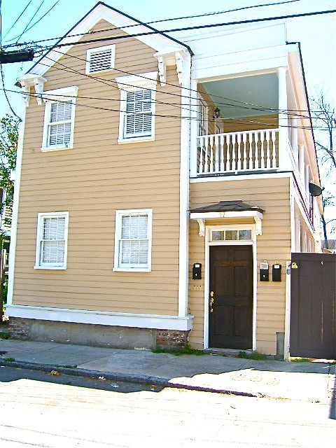 Building Photo - 17 Hampden Ct Unit B