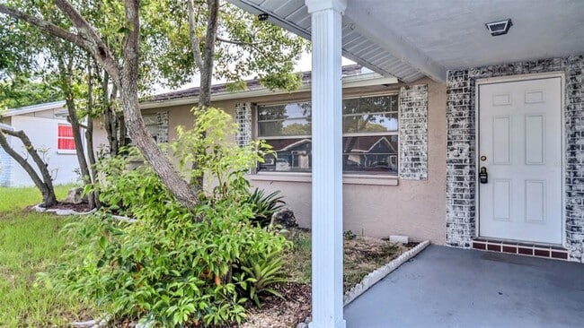 Photo - 11241 Snyder Ave
