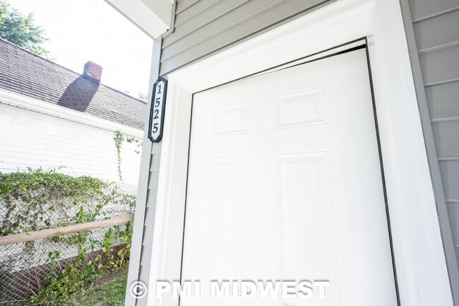 Photo - 1525 E Market St