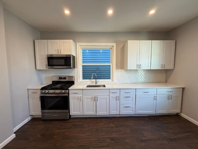 Photo - 224 N 9th St