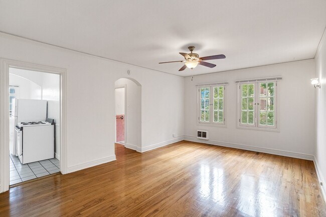 Photo - The Gardenia