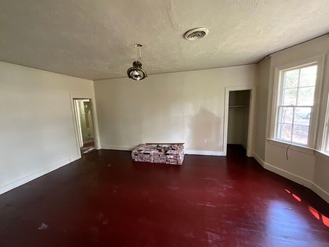 Photo - 262 Dona Ave