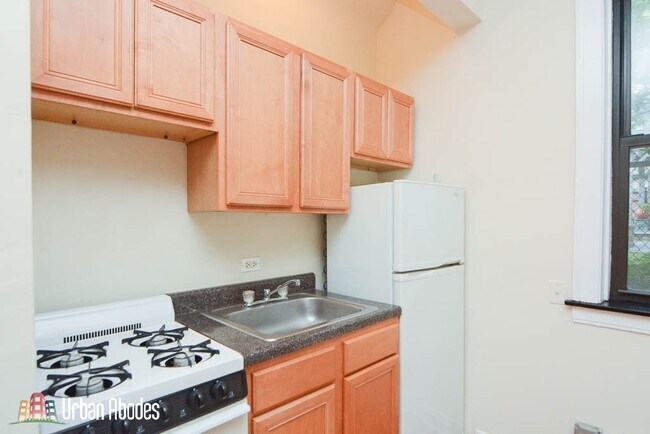 Photo - 4552 N Damen Ave Unit A02C