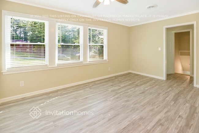 Photo - 1688 Mary Lou Ln SE