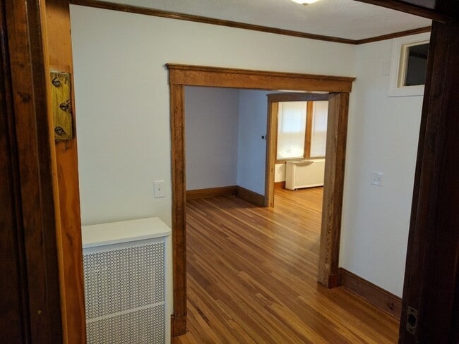 Photo - 77 Ardale St Unit 1