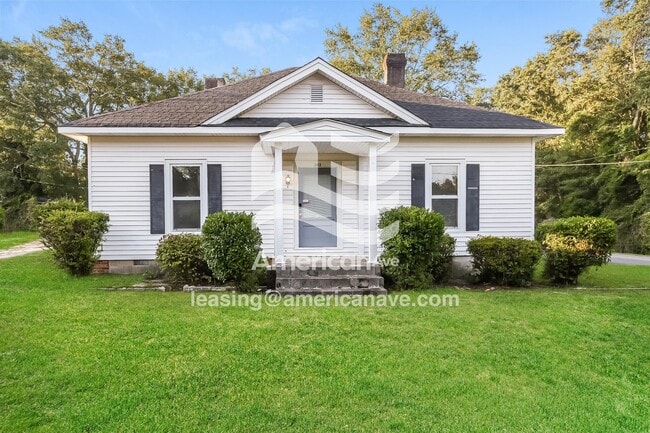 Building Photo - 302 E Sumter St