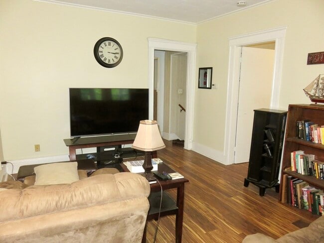 Photo - 43 Rich St Unit D