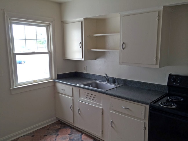 Photo - Columbia Park Apartments