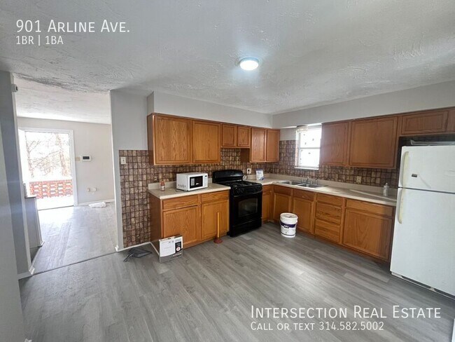 Photo - 901 Arline Dr