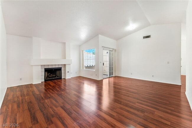 1401 Pacific Terrace Dr