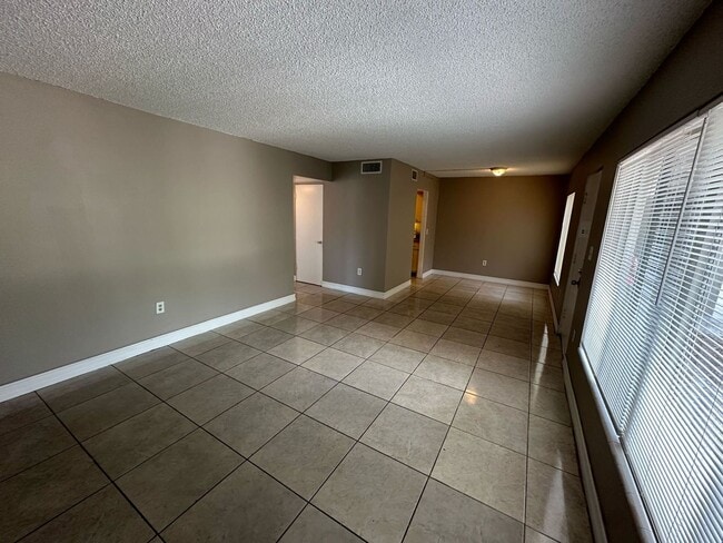 Photo - FAST APPROVAL !  1 bed 1 bath at green tee... Unit 308