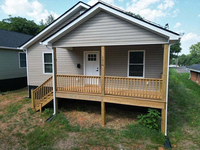 Photo - 1518 Fillmore St