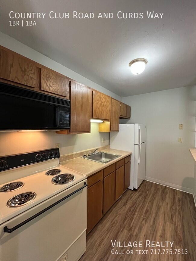 Photo - 631 Country Club Rd Unit D