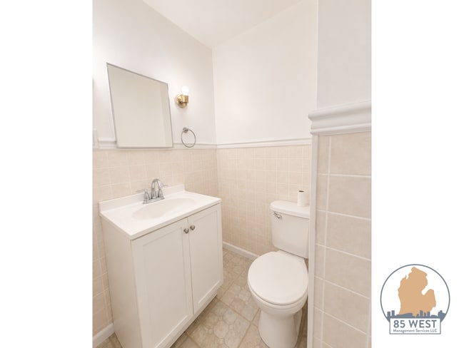 Photo - 1247 Quarry Ave NW Unit 2