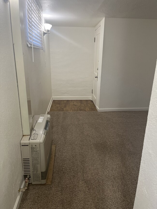 Building Photo - 1816 8th Ave Unit #2