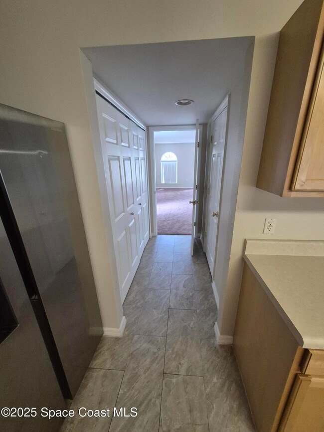 Photo - 2109 Maeve Cir