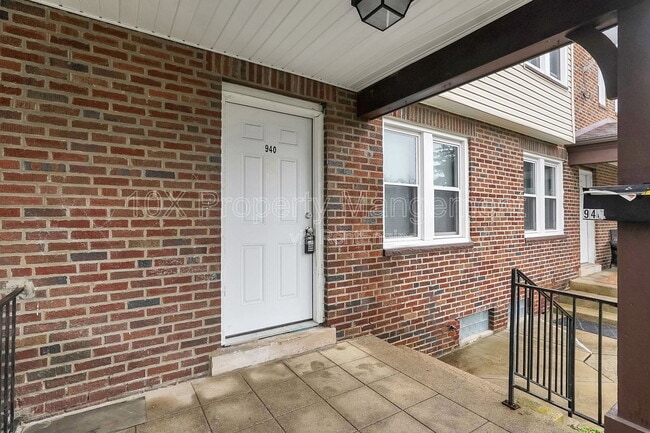 Photo - 940 Geers Ave