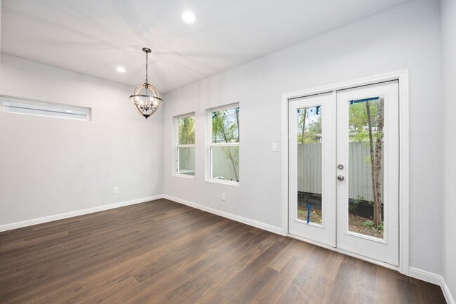 Photo - 18831 Luminescent Ln