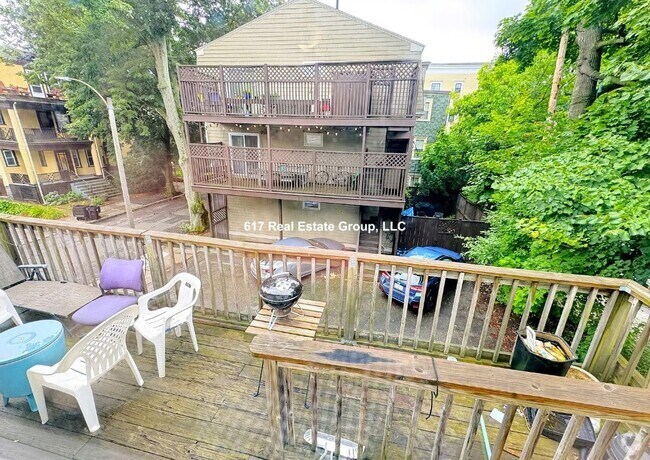 Building Photo - 216 Freeman St Unit 2 Rental