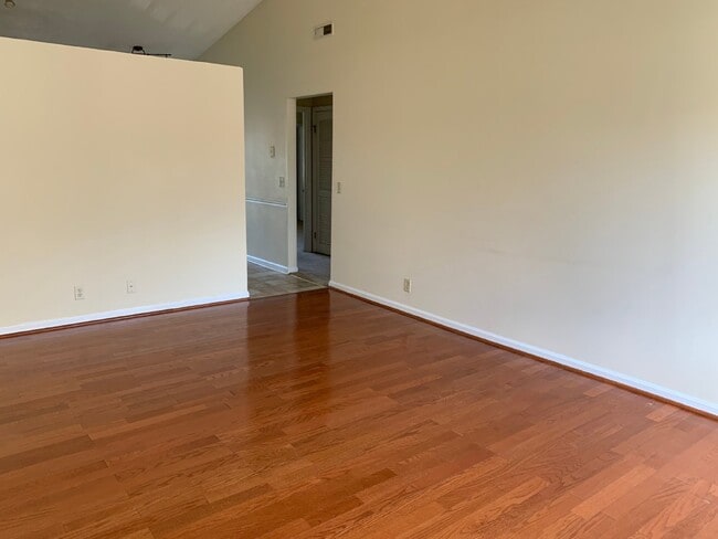 Photo - Condo for Rent Unit 130