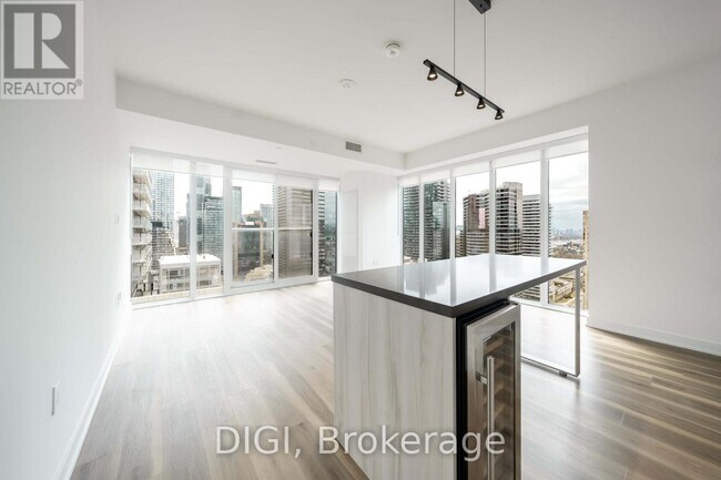 Photo - 8 Gloucester St Unit 2302