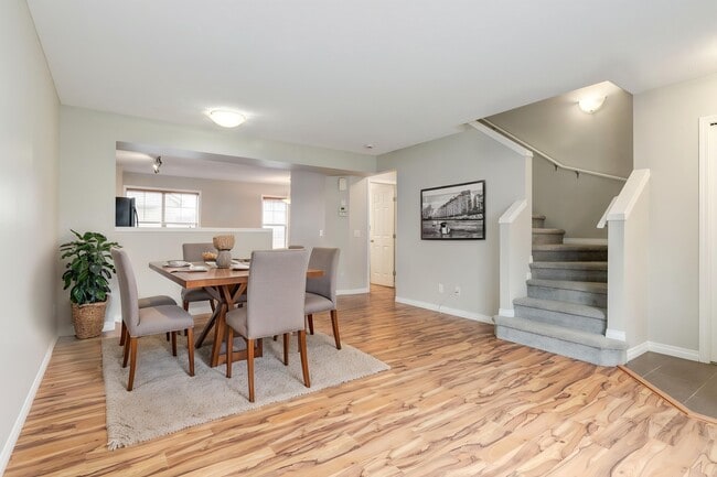 3294 New Brighton Gdns SE